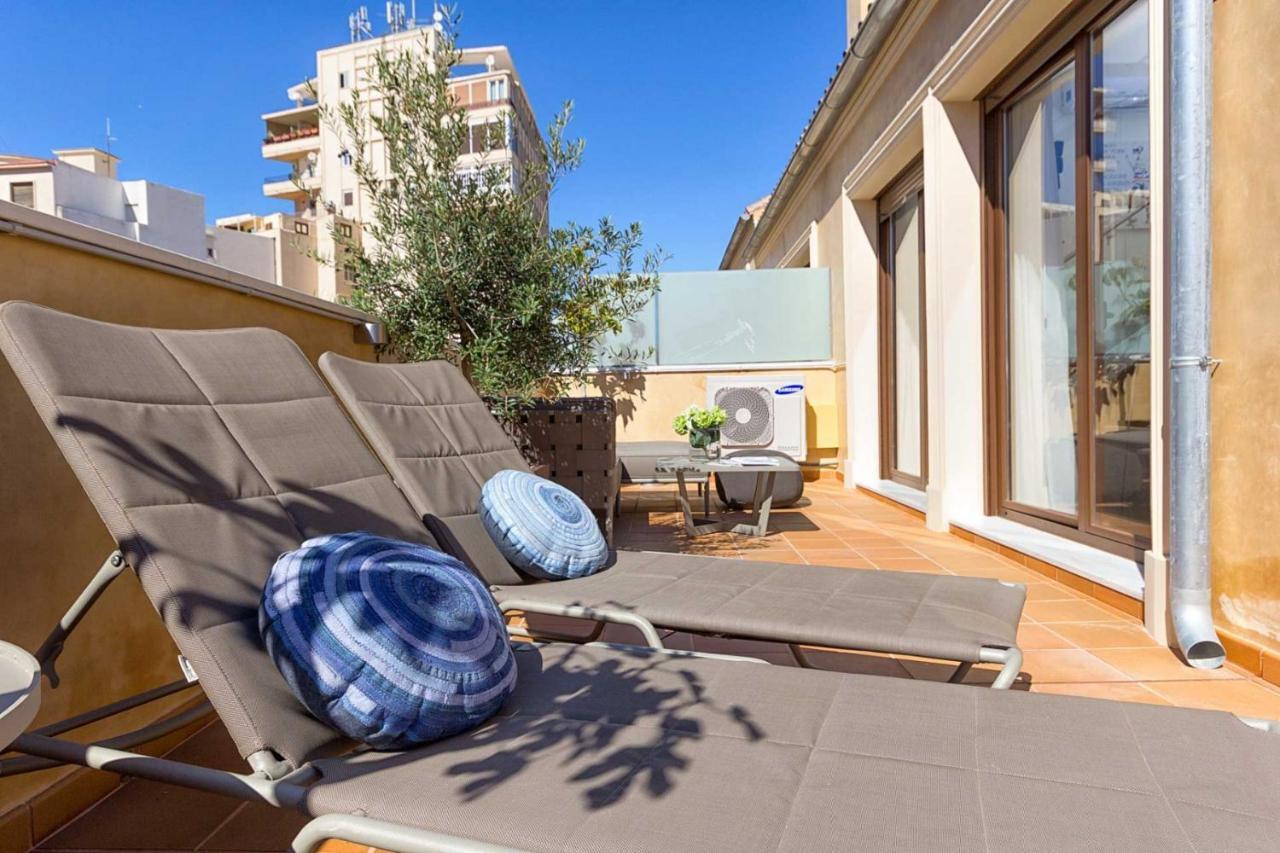 Sebastian Souviron Suites In Malaga By Solaga Holiday Homes מראה חיצוני תמונה