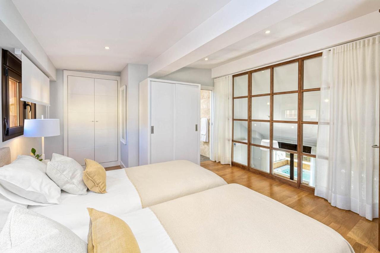 Sebastian Souviron Suites In Malaga By Solaga Holiday Homes מראה חיצוני תמונה