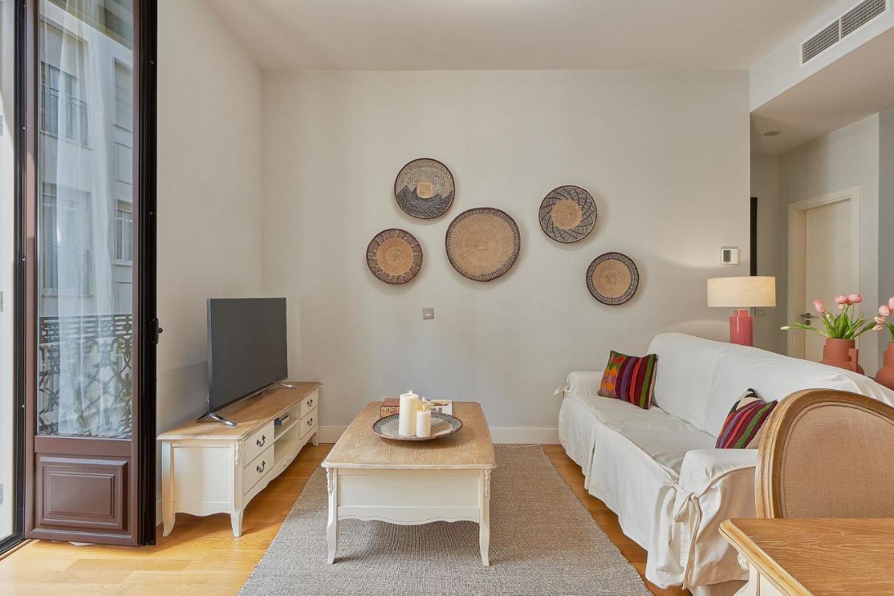 Sebastian Souviron Suites In Malaga By Solaga Holiday Homes מראה חיצוני תמונה