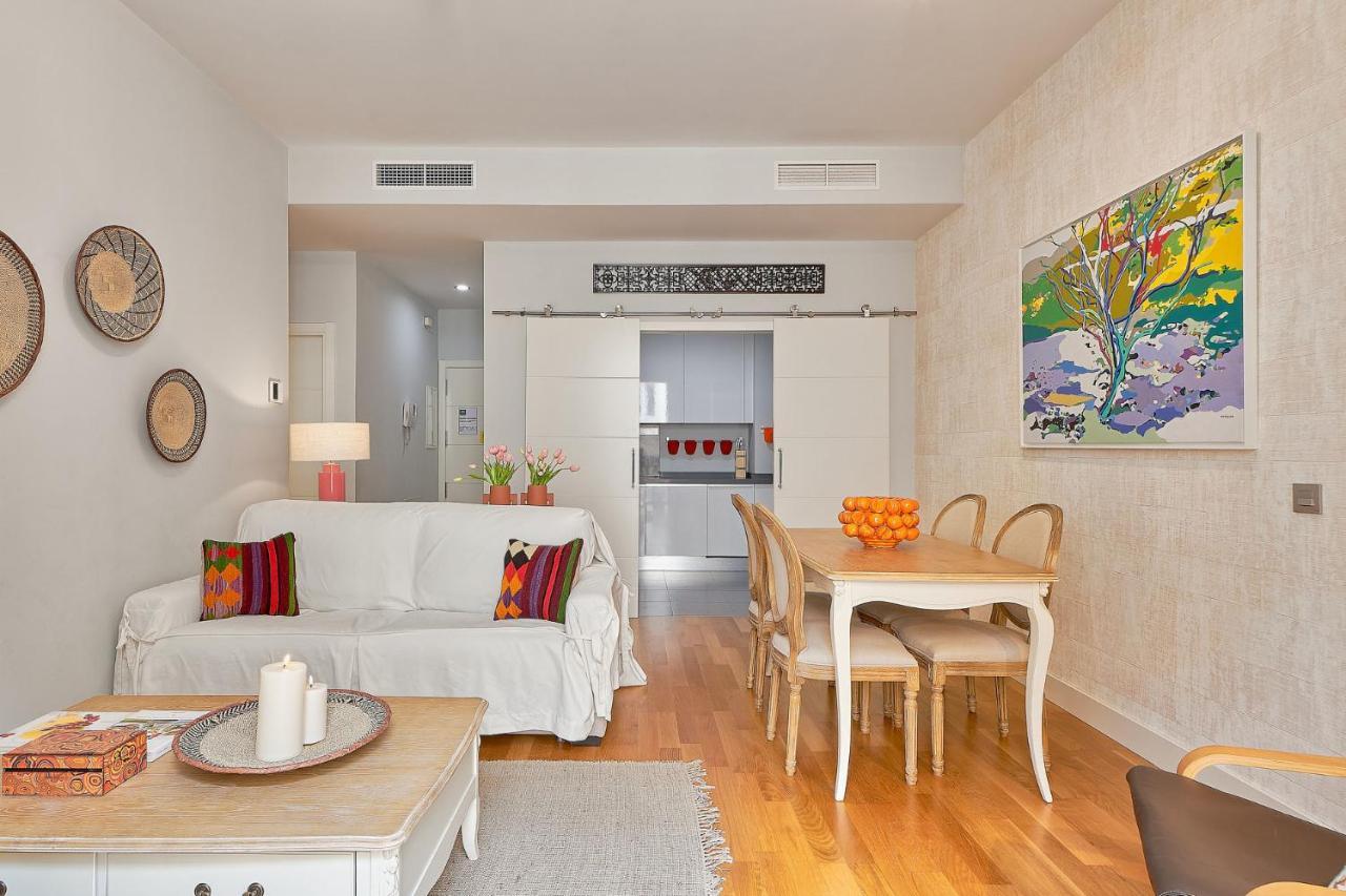 Sebastian Souviron Suites In Malaga By Solaga Holiday Homes מראה חיצוני תמונה