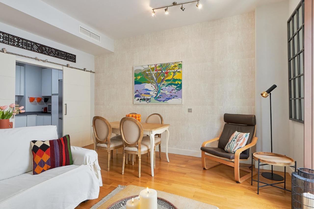 Sebastian Souviron Suites In Malaga By Solaga Holiday Homes מראה חיצוני תמונה